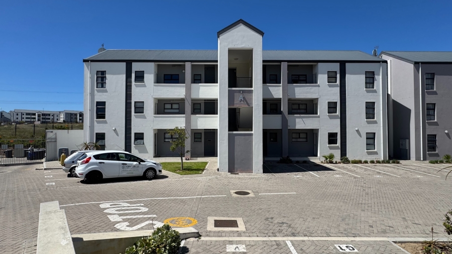 2 Bedroom Property for Sale in Aan de Wijnlanden Western Cape